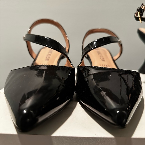 Anne Klein Women's Black Strappy Heels - Picture 2 of 7